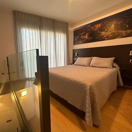 Precioso Duplex En El Centro De Tarragona Apartman Kültér fotó